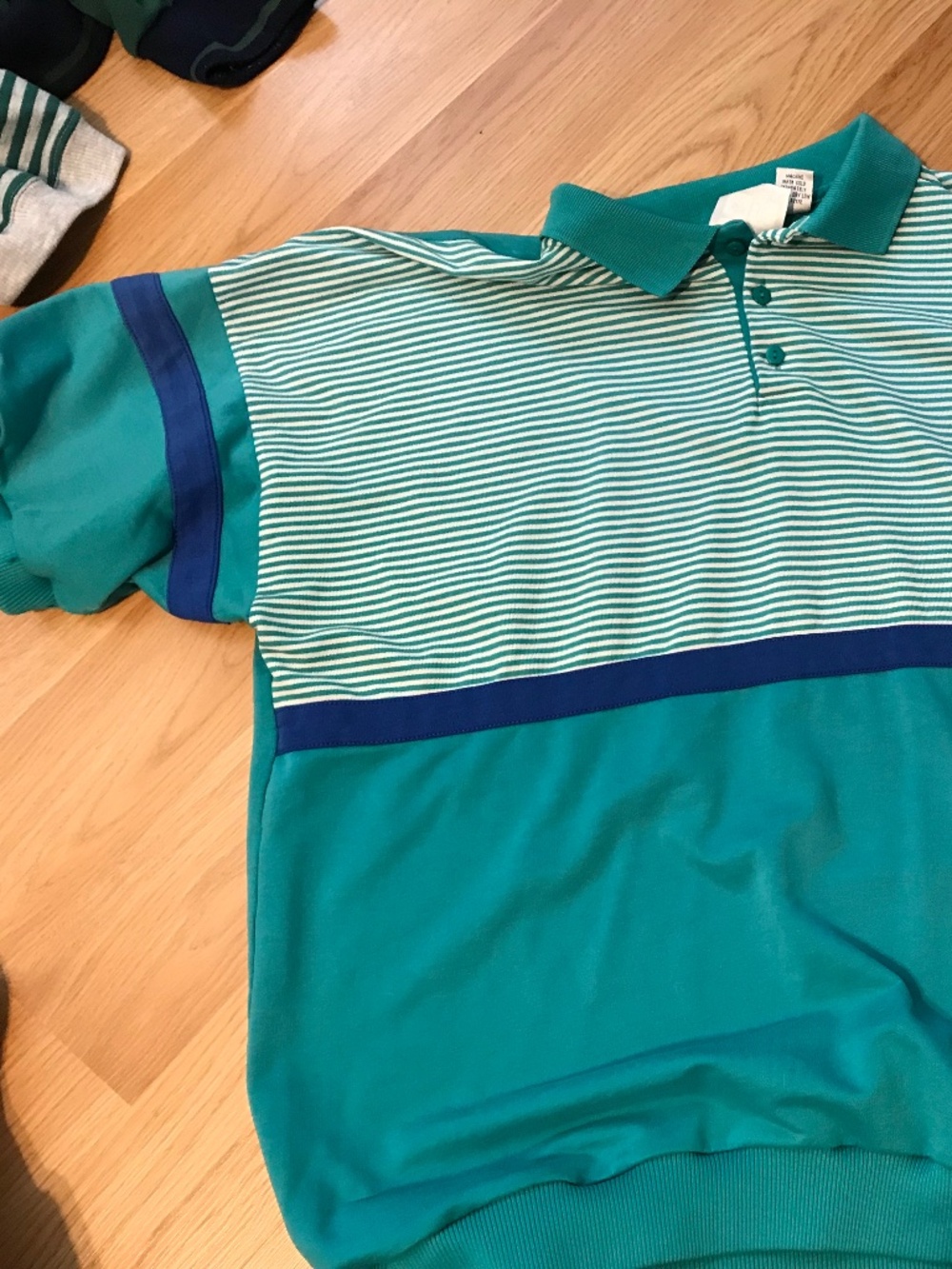 Vintage activewear polo men’s XL